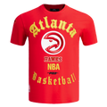 NBA ATLANTA HAWKS OLD ENGLISH T-SHIRT POUR HOMME (ROUGE)