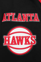 NBA ATLANTA HAWKS OLD ENGLISH CHANDAIL À COL ROND POUR HOMME (NOIR)