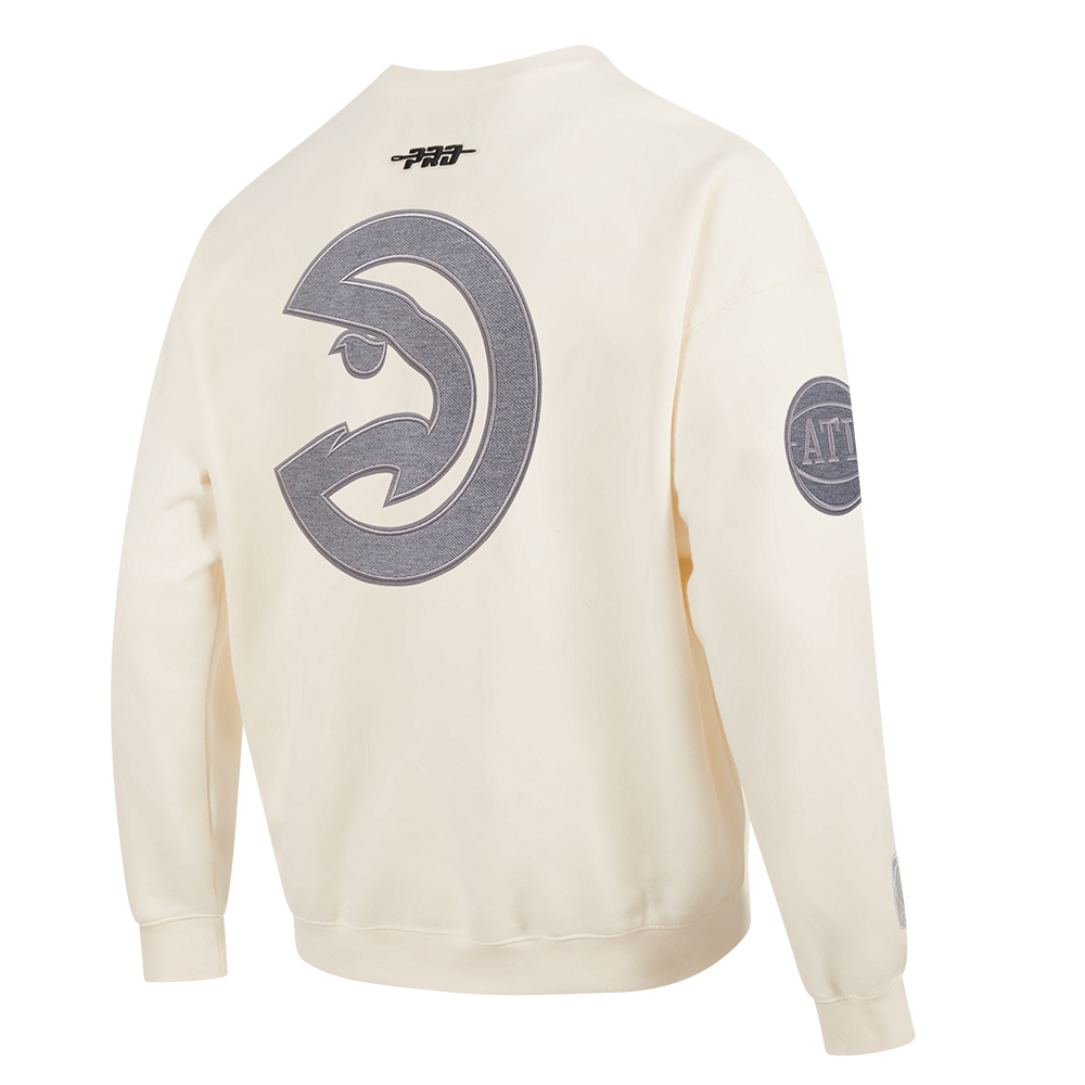 NBA ATLANTA HAWKS REVERSE FRENCH TERRY MEN'S CREWNECK SWEATSHIRT (EGGSHELL)