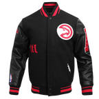 NBA ATLANTA HAWKS OLD ENGLISH MEN'S RIB WOOL VARSITY JACKET (BLACK/RED/BLACK)