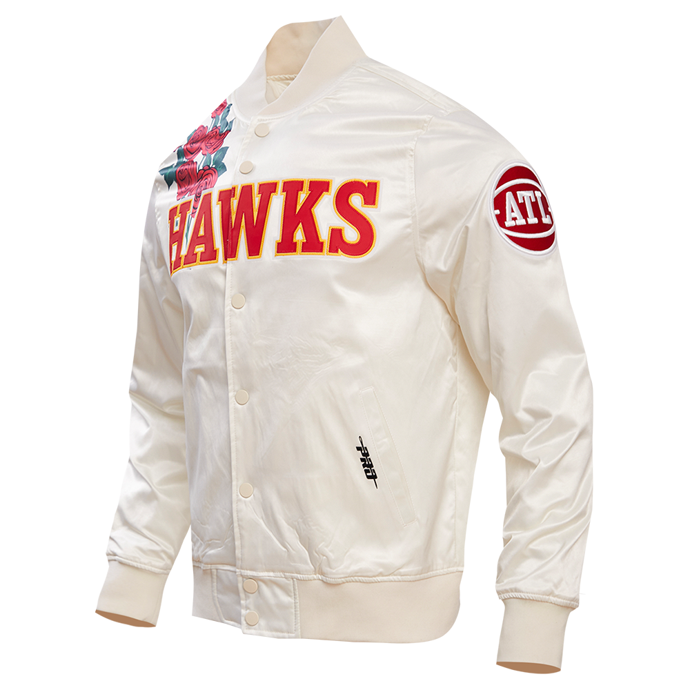 NBA ATLANTA HAWKS ROSES MEN'S SATIN JACKET (EGGSHELL / MULTI)