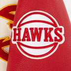 NBA ATLANTA HAWKS RETRO CLASSIC BLOUSON COLLÉGIAL EN LAINE À BORDS CÔTELÉS POUR GARÇON JUNIOR (COQUILLE D'ŒUF/ROUGE)