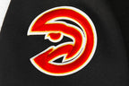 NBA ATLANTA HAWKS RETRO CLASSIC CHANDAIL À COL ROND EN MOLLETON CÔTELÉ POUR FILLE JUNIOR (NOIR/ROUGE/NOIR)