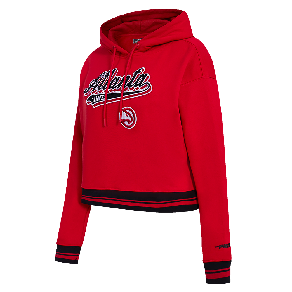 NBA ATLANTA HAWKS SCRIPT TAIL WOMEN'S RIB FLEECE CROPPED PULLOVER HOODIE (RED/BLACK)