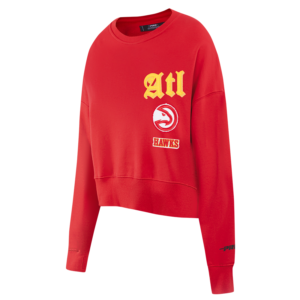 NBA ATLANTA HAWKS OLD ENGLISH WOMEN'S FLC CREWNECK (RED)