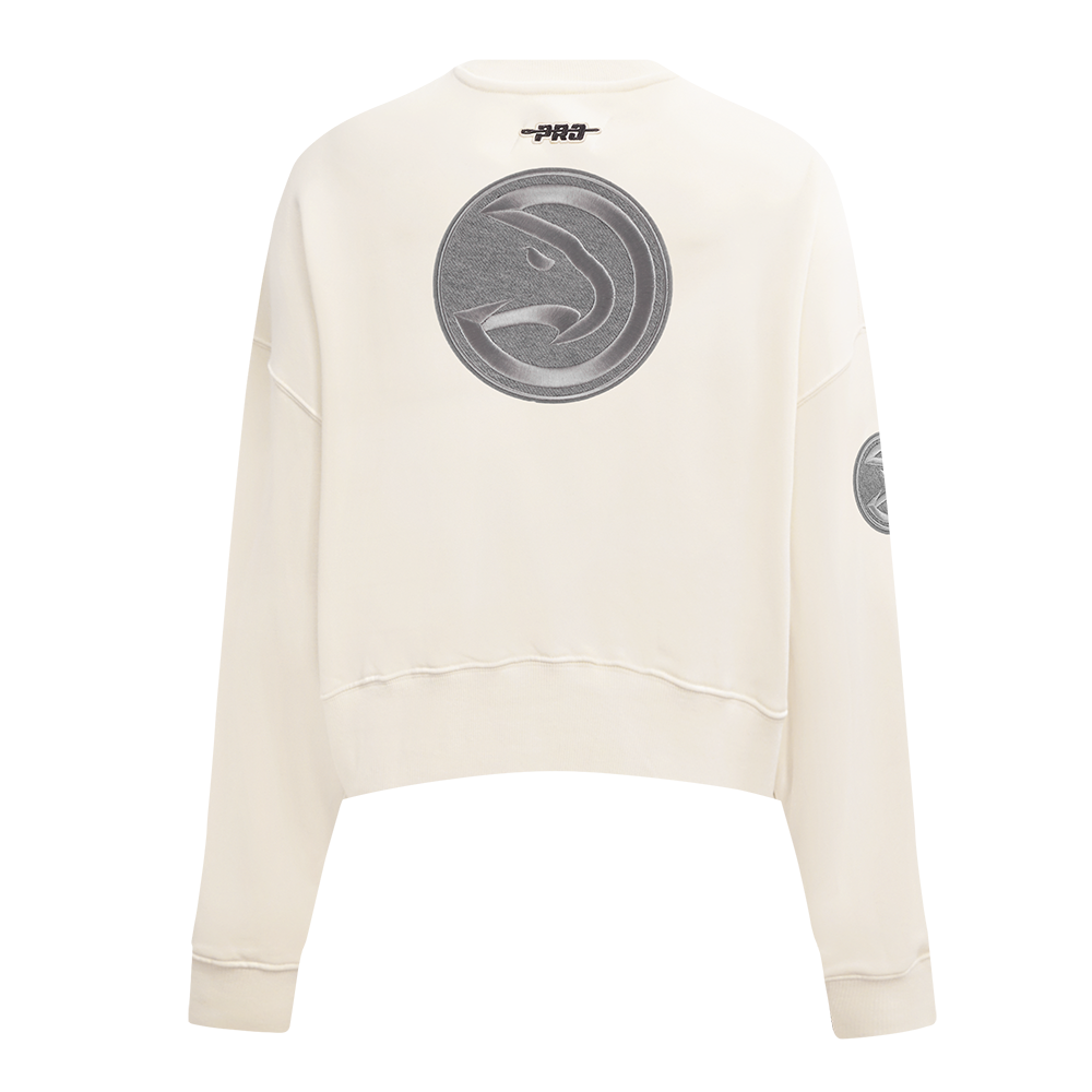 NBA ATLANTA HAWKS REVERSE FRENCH TERRY WOMEN'S FLEECE CREWNECK (EGGSHELL)