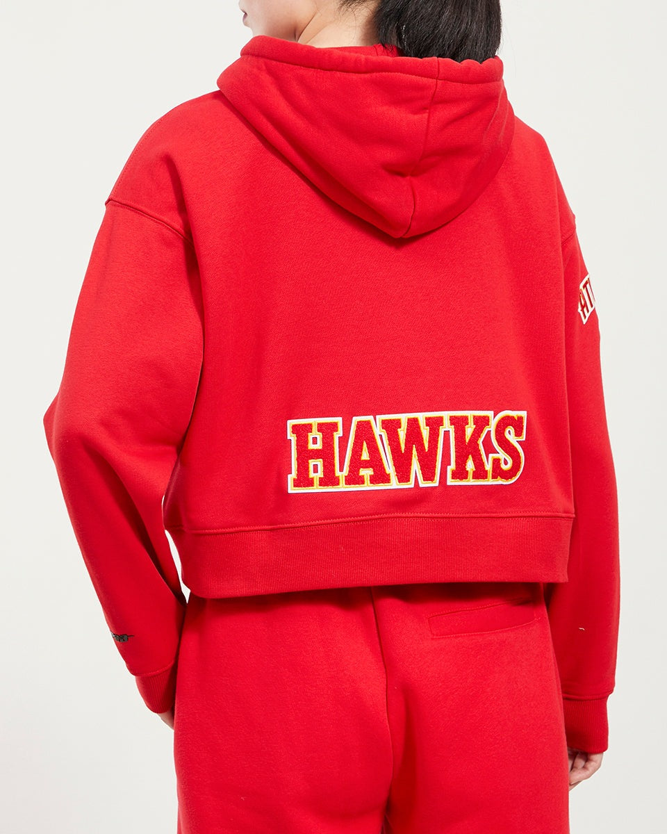 NBA ATLANTA HAWKS CLASSIC WOMEN'S CROPPED PULLOVER HOODIE (RED)