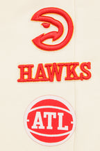 NBA ATLANTA HAWKS RETRO CLASSIC PANTALON OUATÉ CÔTELÉ POUR FEMME (COQUILLE D'ŒUF/ROUGE)