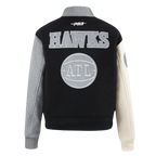 NBA ATLANTA HAWKS REVERSE FRENCH TERRY BLOUSON COLLÉGIAL EN LAINE POUR FEMME (NOIR/GRIS/COQUILLE D'ŒUF)