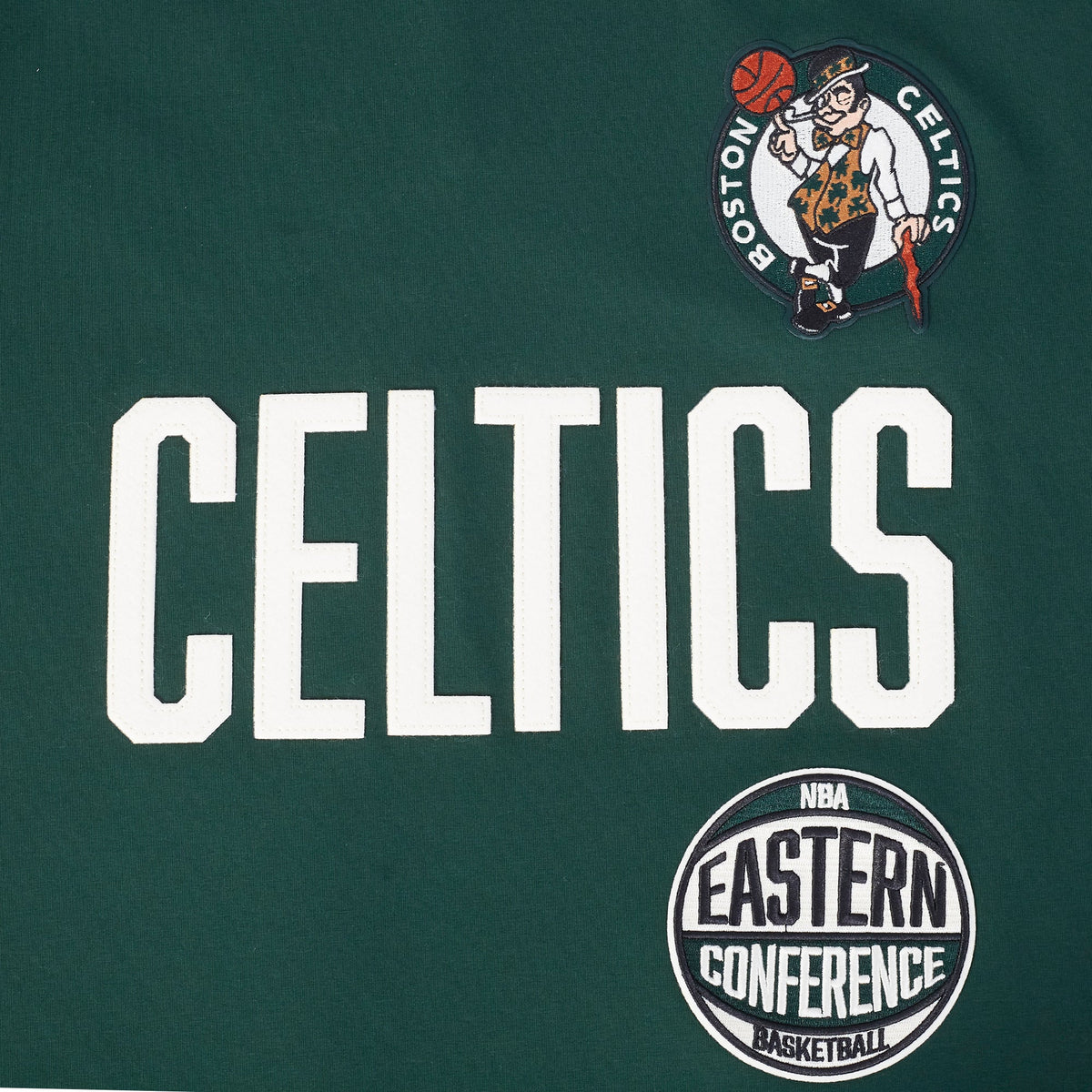 NBA BOSTON CELTICS MODERN ORIGINALS T-SHIRT EN JERSEY SIMPLE POUR HOMME (VERT FORÊT)