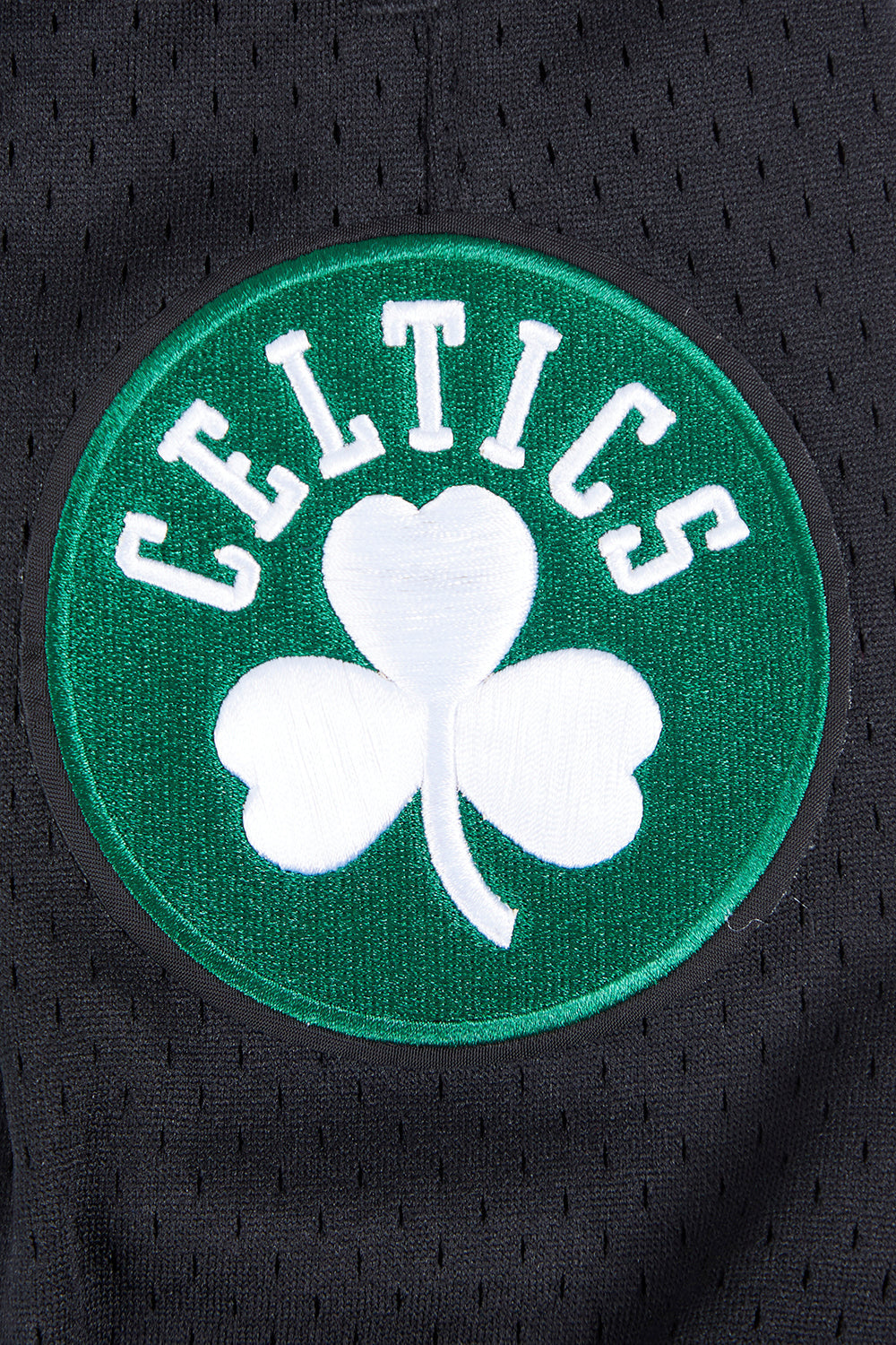 NBA BOSTON CELTICS MESH SHORT EN FILET POUR HOMME (NOIR)