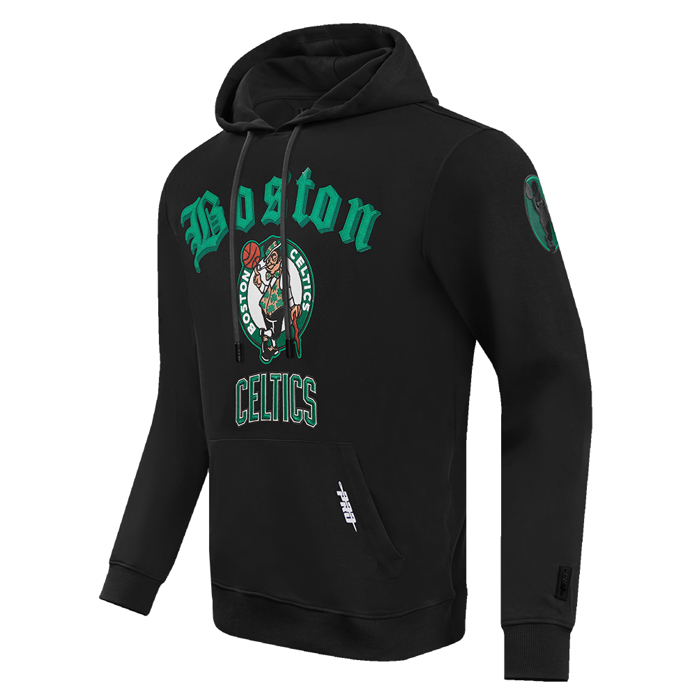 NBA BOSTON CELTICS OLD ENGLISH MEN'S PULLOVER HOODIE (BLACK)