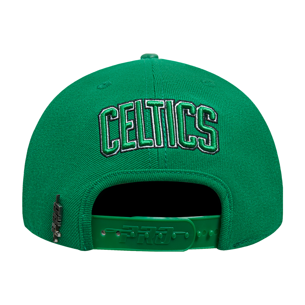 NBA BOSTON CELTICS SCRIPT TAIL CASQUETTE SNAPBACK EN LAINE (VERT KELLY)