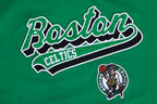 NBA BOSTON CELTICS SCRIPT TAIL T-SHIRT DE COUPE BOYFRIEND POUR FEMME (VERT KELLY)
