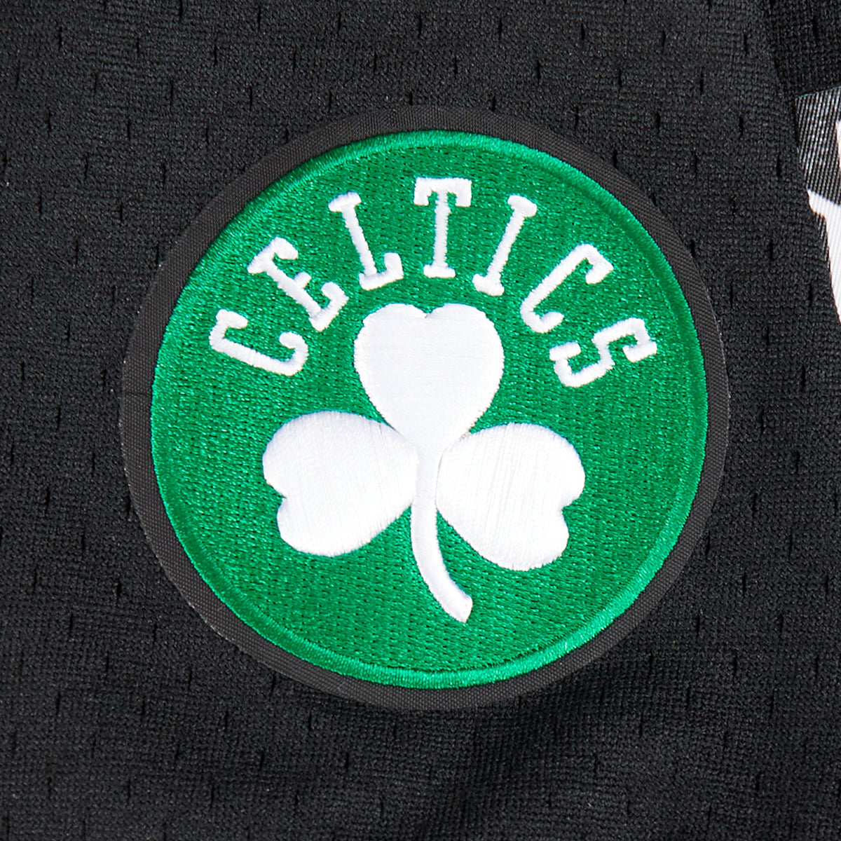 NBA BOSTON CELTICS CLASSIC T-SHIRT EN FILET À MANCHES COURTES POUR GARÇON JUNIOR (NOIR)