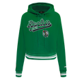 NBA BOSTON CELTICS SCRIPT TAIL WOMEN'S RIB FLEECE CROPPED PULLOVER HOODIE (KELLY GREEN)