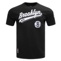 NBA BROOKLYN NETS SCRIPT TAIL MEN'S   TEE (BLACK)