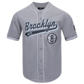 NBA BROOKLYN NETS SCRIPT TAIL CHEMISE BOUTONNÉE EN FILET POUR HOMME (GRIS)