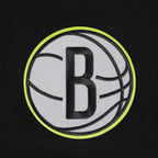 NBA BROOKLYN NETS UNDER THE LIGHTS MEN'S SINGLE JERSEY TEE (BLACK)