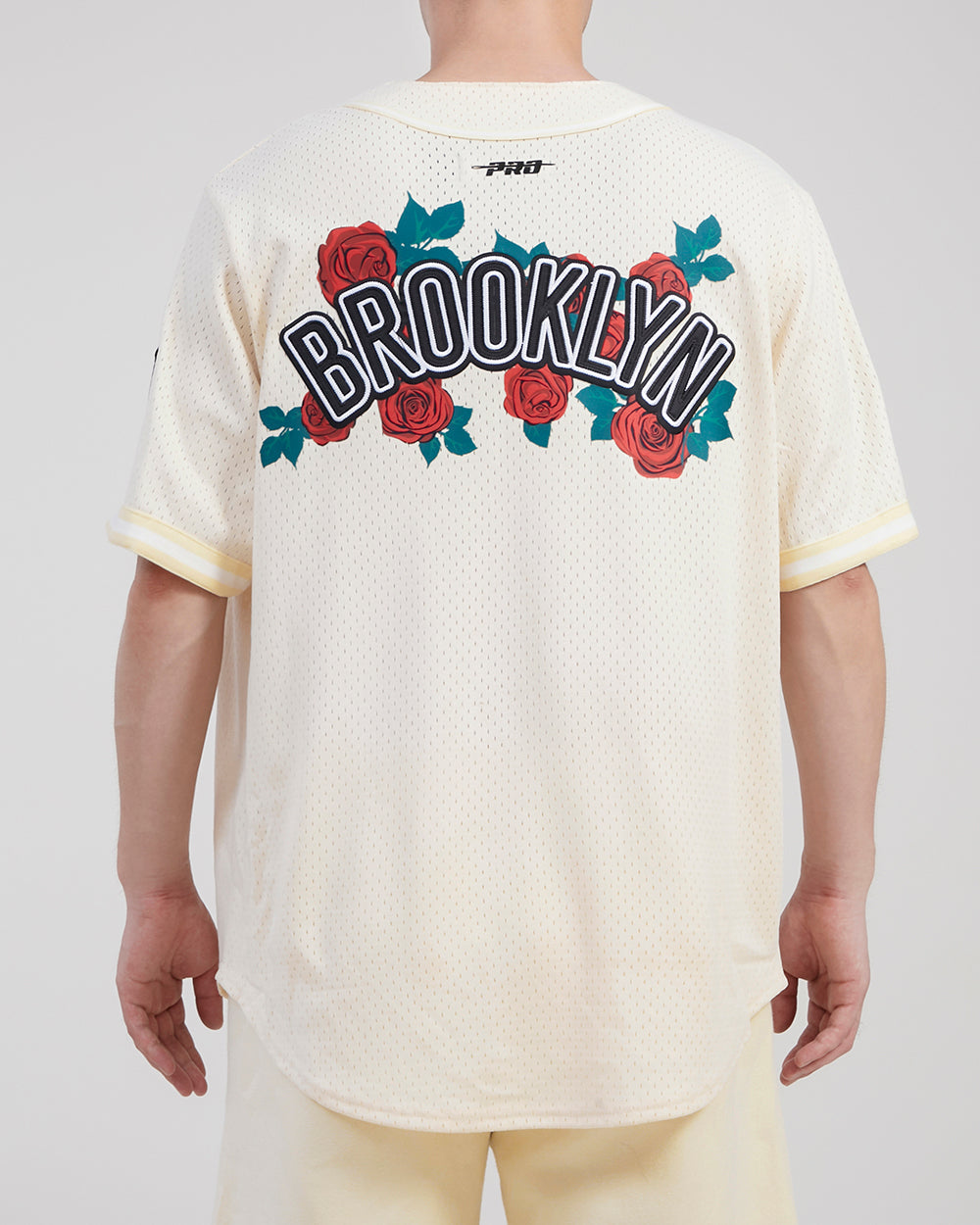 NBA BROOKLYN NETS ROSES MEN'S MESH BUTTON UP JERSEY (EGGSHELL)