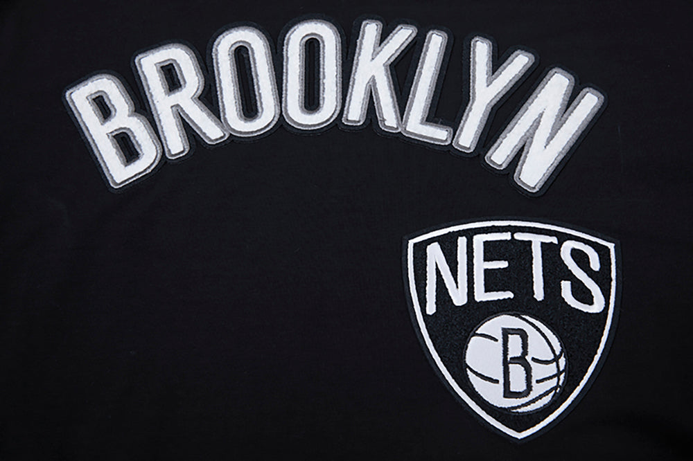NBA BROOKLYN NETS RETRO CLASSIC MEN'S STRIPED TEE (BLACK/GRAY)
