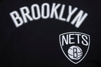 NBA BROOKLYN NETS RETRO CLASSIC MEN'S STRIPED TEE (BLACK/GRAY)