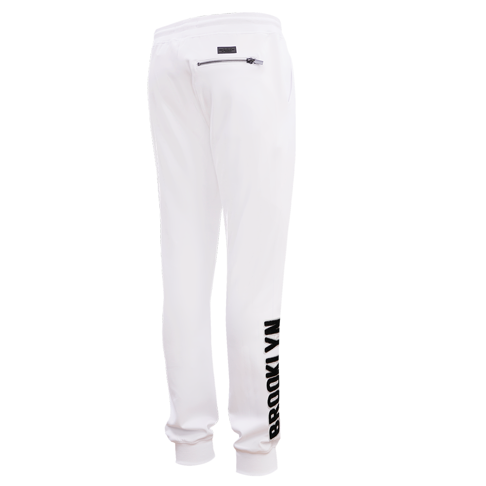 NBA BROOKLYN NETS CLASSIC CHENILLE MEN'S JOGGER (WHITE)