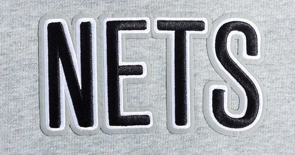 NBA BROOKLYN NETS OLD ENGLISH CHANDAIL À CAPUCHON À LOGO POUR HOMME (GRIS CHINÉ)