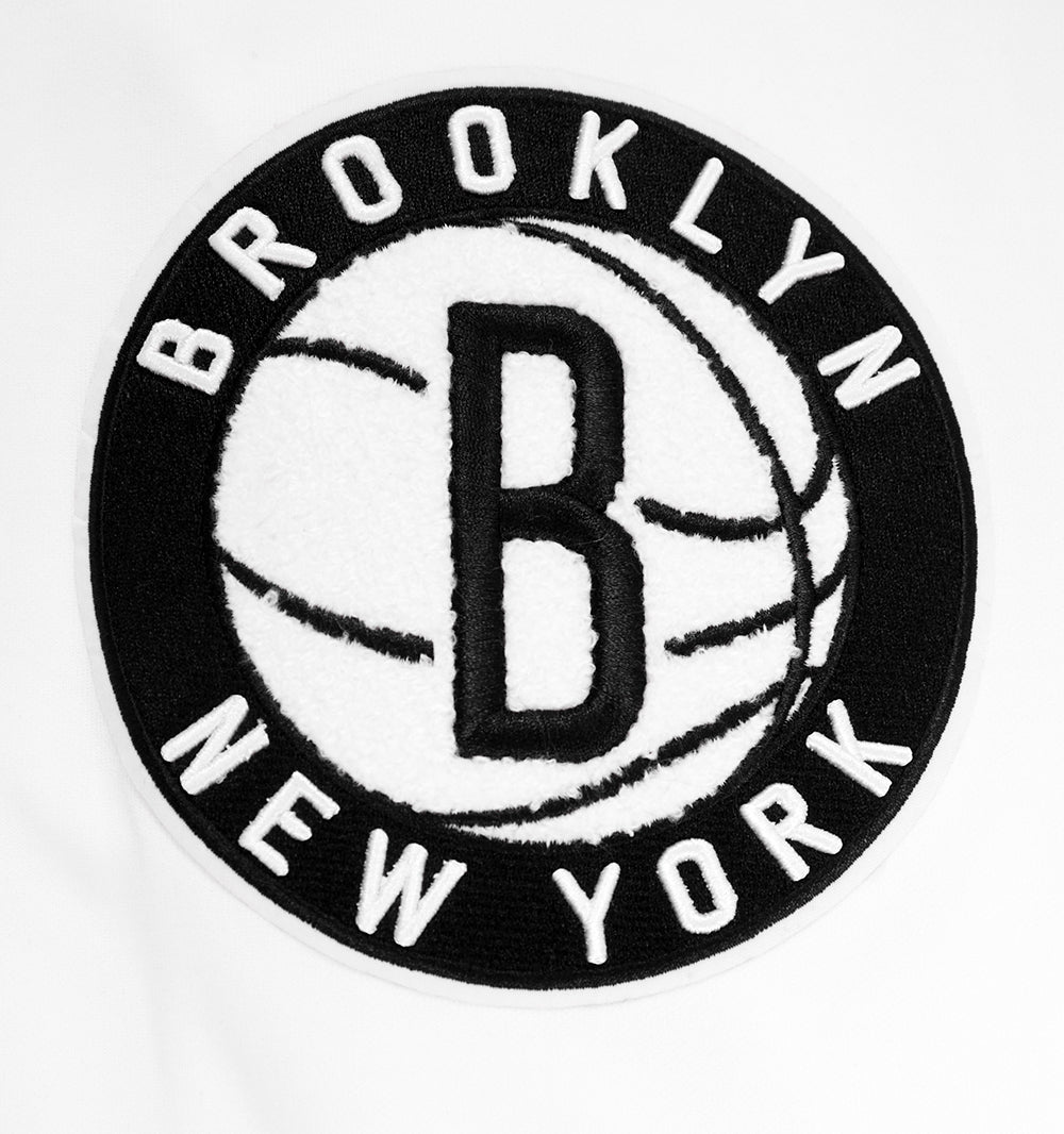 NBA BROOKLYN NETS CLASSIC CHENILLE MEN'S FULL ZIP PULLOVER HOODIE (WHITE)