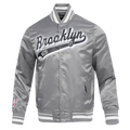 NBA BROOKLYN NETS SCRIPT TAIL MEN'S SATIN JACKET (GRAY)