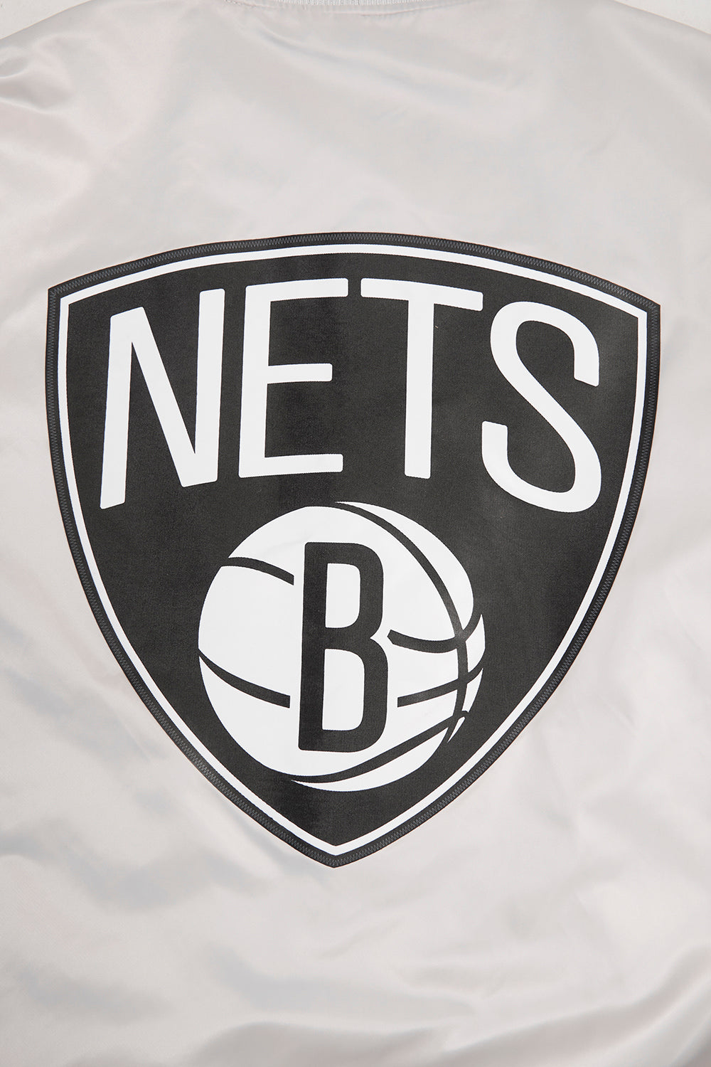 NBA BROOKLYN NETS BIG LOGO MEN'S SATIN JACKET (SILVER)