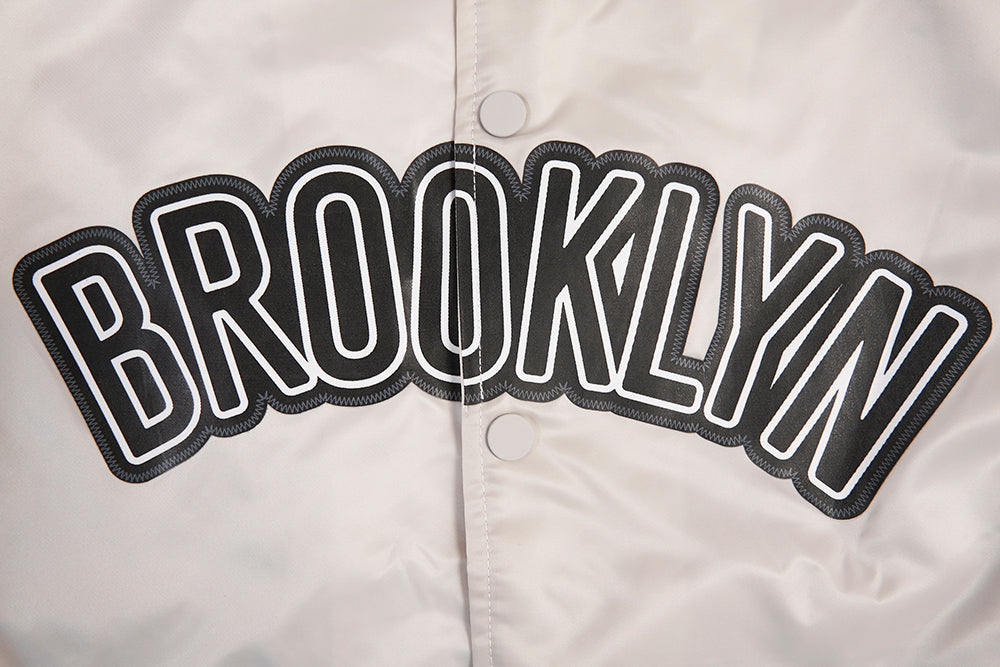 NBA BROOKLYN NETS BIG LOGO MEN'S SATIN JACKET (SILVER)