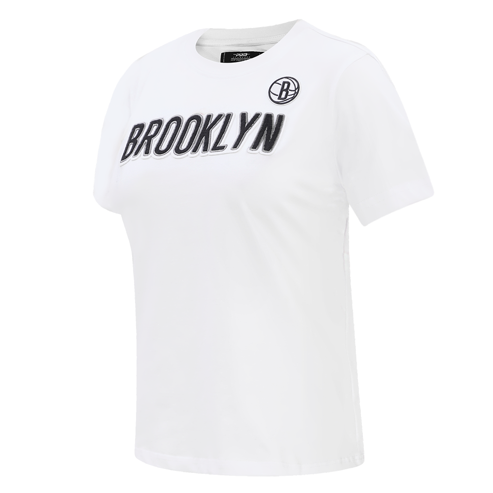 NBA BROOKLYN NETS CLASSIC T-SHIRT AJUSTÉ À MANCHES COURTES POUR FEMME (BLANC)