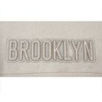 NBA BROOKLYN NETS NEUTRAL CHANDAIL À CAPUCHON EN MOLLETON POUR FILLE JUNIOR (TAUPE)