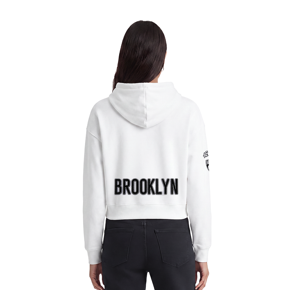 BBNC54982-WHT-MODEL-2