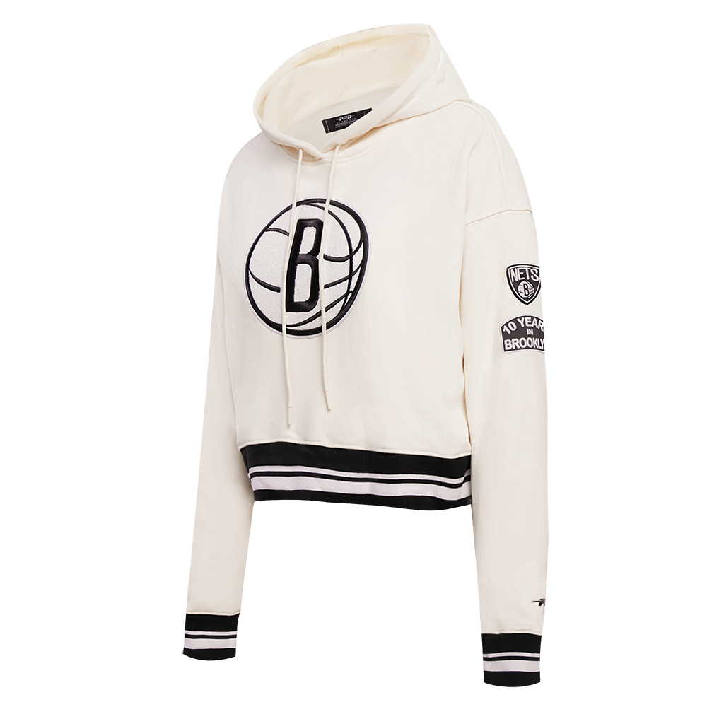 NBA BROOKLYN NETS RETRO CLASSIC WOMEN'S CROPPED PULLOVER HOODIE (EGGSHELL/ BLACK)