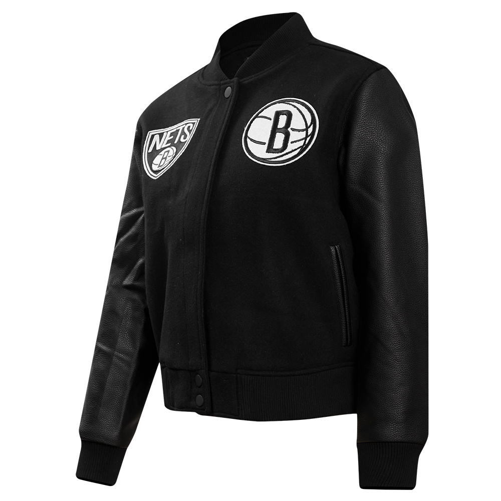 NBA BROOKLYN NETS CLASSIC BLOUSON COLLÉGIAL EN LAINE POUR FEMME (NOIR DE JAIS)