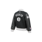 NBA BROOKLYN NETS RETRO CLASSIC BLOUSON COLLÉGIAL EN LAINE À BORDS CÔTELÉS POUR GARÇON BAMBIN (NOIR/GRIS)