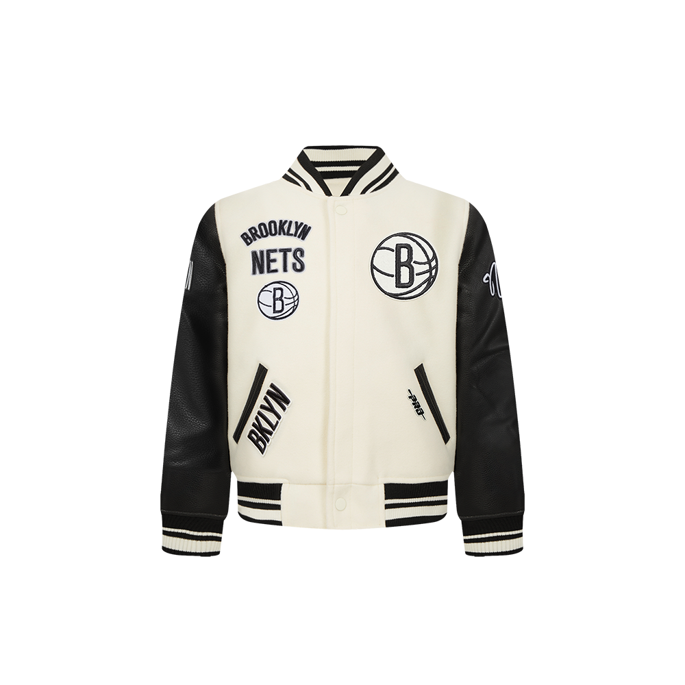 NBA BROOKLYN NETS RETRO CLASSIC BLOUSON COLLÉGIAL EN LAINE À BORDS CÔTELÉS POUR GARÇON BAMBIN (COQUILLE D'ŒUF/NOIR)