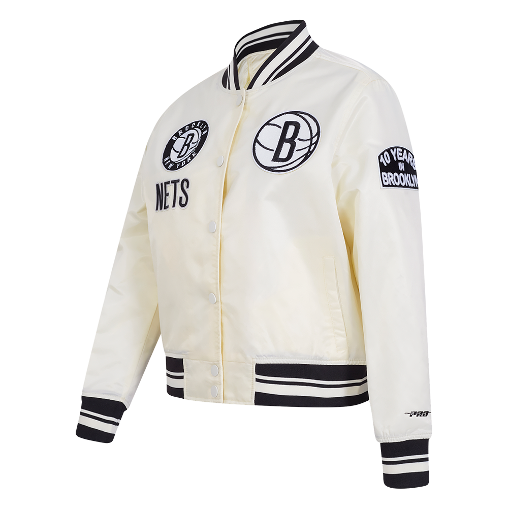 NBA BROOKLYN NETS RETRO CLASSIC WOMEN'S RIB SATIN JACKET (EGGSHELL/ BLACK)