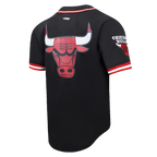 NBA CHICAGO BULLS SCRIPT TAIL CHEMISE BOUTONNÉE EN FILET POUR HOMME (NOIR/ROUGE)
