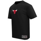 NBA CHICAGO BULLS WINGSPAN T-SHIRT EN JERSEY DE COTON À ÉPAULES TOMBANTES POUR HOMME (NOIR)