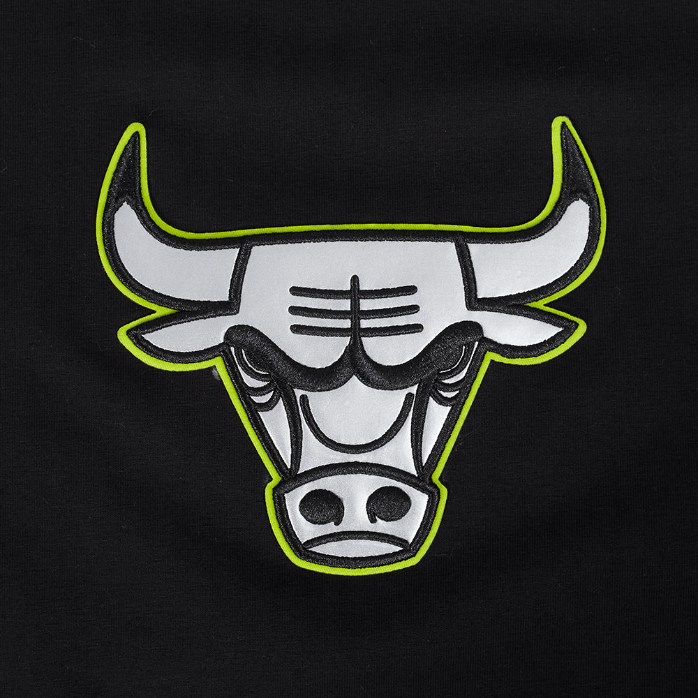 NBA CHICAGO BULLS UNDER THE LIGHTS T-SHIRT EN JERSEY SIMPLE POUR HOMME (NOIR)