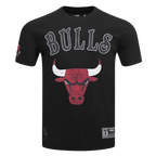 NBA CHICAGO BULLS REBEL ATHLETICS STACKED LOGO MEN'S SJ TEE (BLACK)