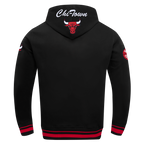 NBA CHICAGO BULLS TEAM BADGE MEN'S RIB FLC PO HOODIE (BLACK/RED/BLACK)