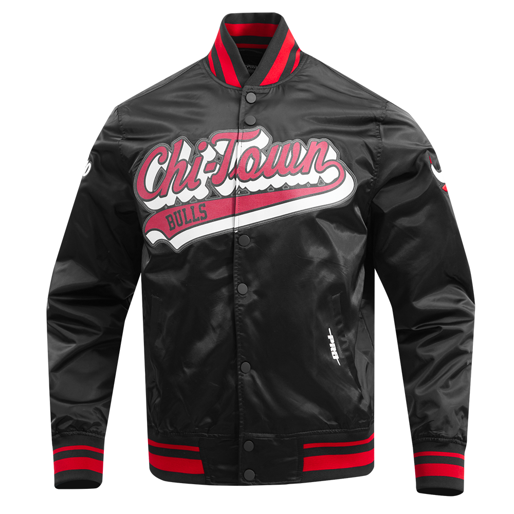 NBA CHICAGO BULLS SCRIPT TAIL MEN'S SATIN JACKET (BLACK/RED/BLACK)