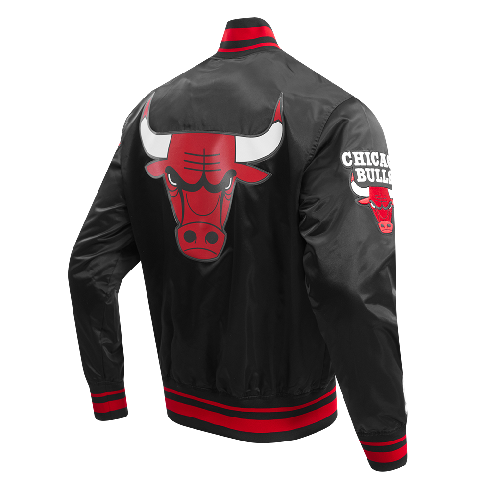 NBA CHICAGO BULLS SCRIPT TAIL MEN'S SATIN JACKET (BLACK/RED/BLACK)