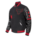 NBA CHICAGO BULLS OLD ENGLISH MEN'S RIB WOOL VARSITY JACKET (BLACK/RED/BLACK)