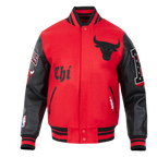 NBA CHICAGO BULLS OLD ENGLISH MEN'S RIB WOOL VARSITY JACKET (RED/BLACK)
