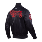 NBA CHICAGO BULLS SOUVENIR BLOUSON EN SATIN POUR HOMME (NOIR)